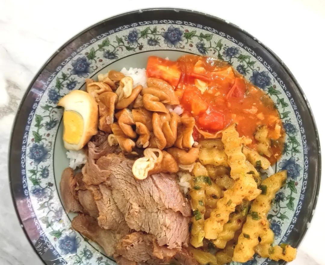 周一到周日食谱安排表格（每天家常菜谱安排表平凡生活）