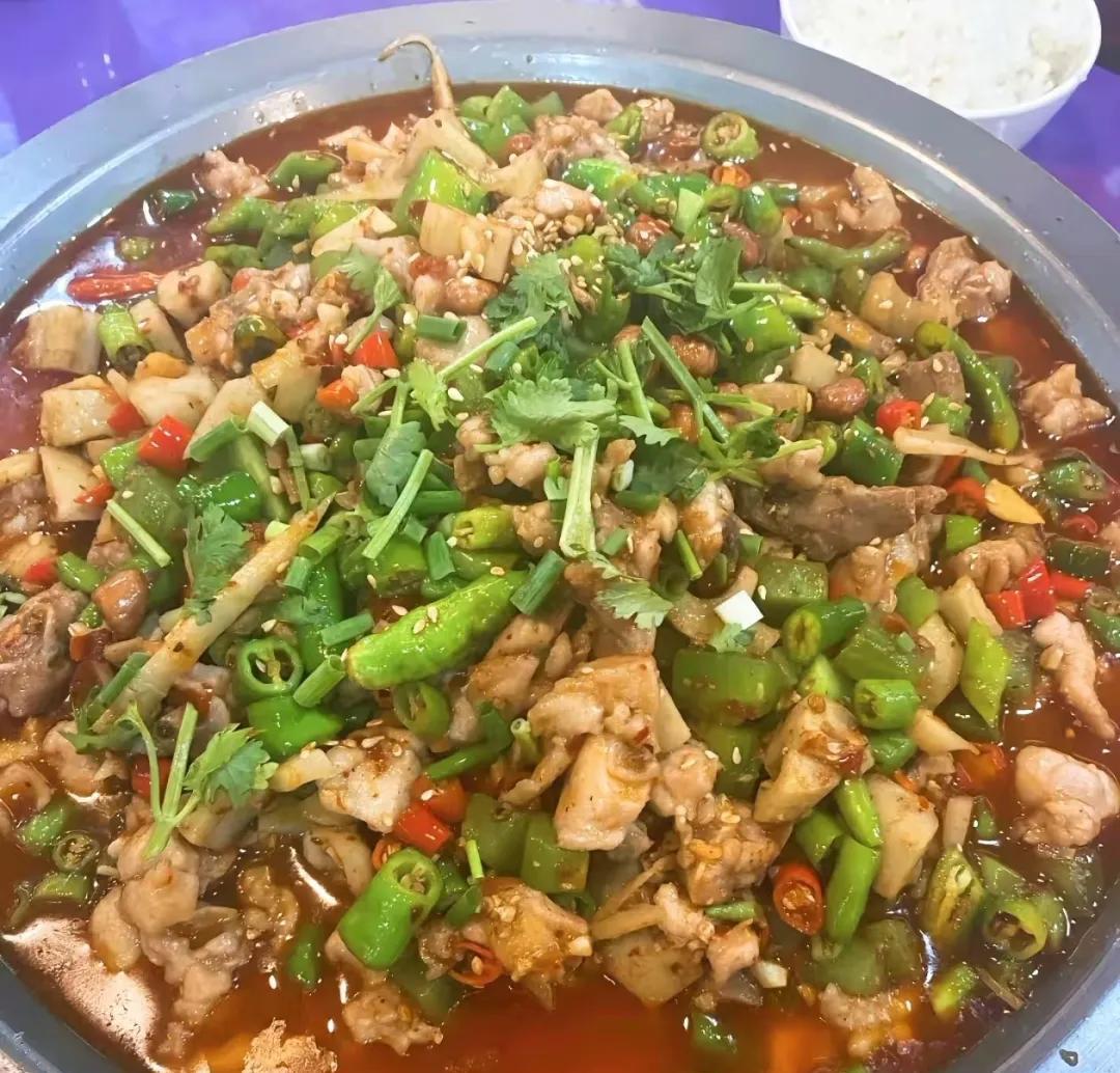 周一到周日食谱安排表格（每天家常菜谱安排表平凡生活）