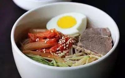 减肥早餐吃什么最好食谱一周（最科学的减肥食谱搭配表）